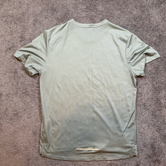Nike Dri-fit T-shirt - Picture 5 of 5